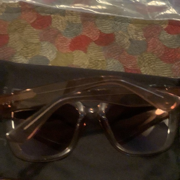 BNWT DIFF sunglasses - Picture 4 of 7